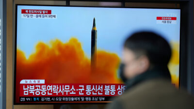 Βόρεια Κορέα: Εκτόξευση βαλλιστικού πυραύλου