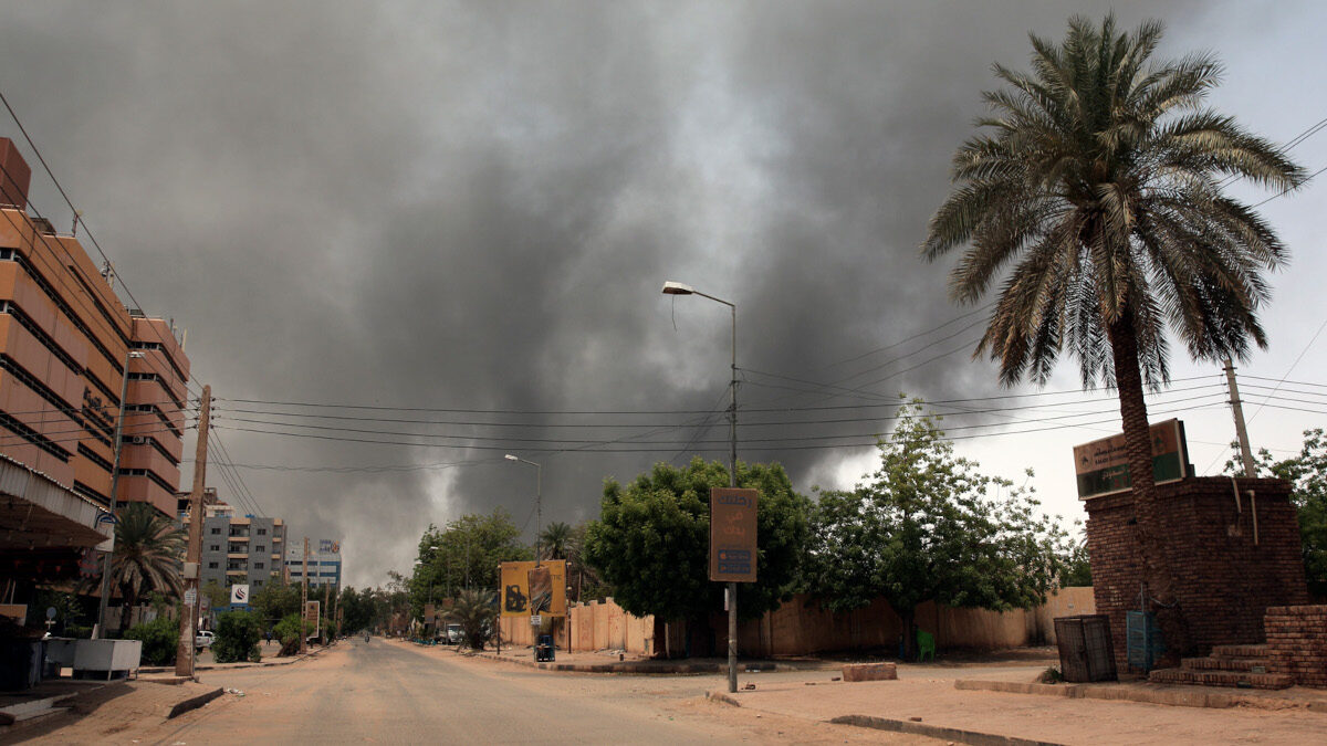 Σουδάν: Νεκροί άμαχοι σε απόπειρα πραξικοπήματος – Συγκρούσεις σε πολλές περιοχές