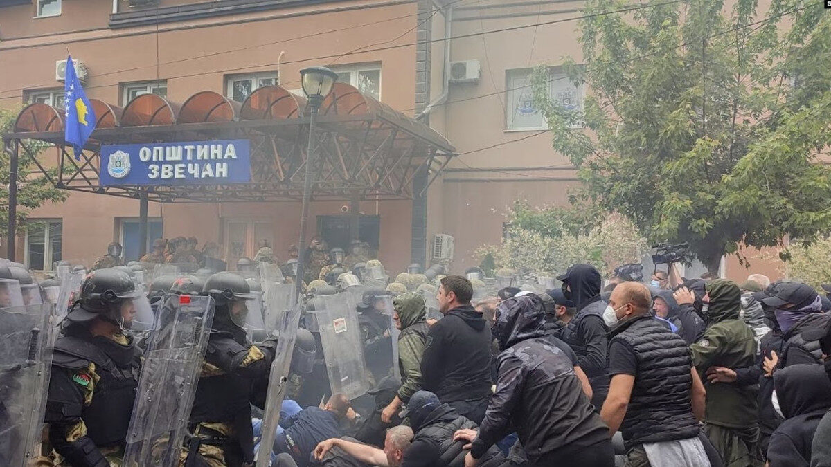 ΚΟΣΟΒΟ - ΖΒΕΤΣΑΝ