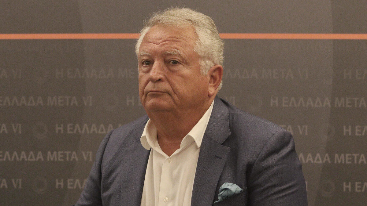 Ο δημοσιογράφος Γιώργος Παπαχρήστος