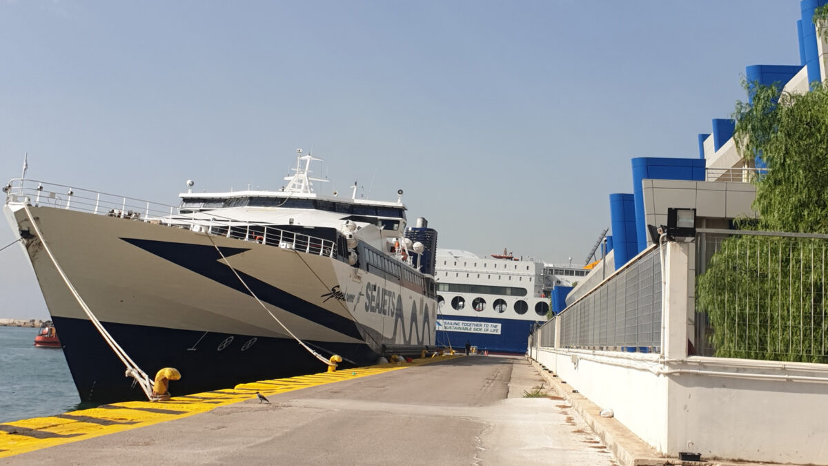 «SPEEDRUNNERJET» της ναυτιλιακής εταιρείας SEAJETS