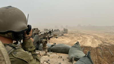 Άρματα μάχης του ισραηλινού στρατού στη Λωρίδα της Γάζας