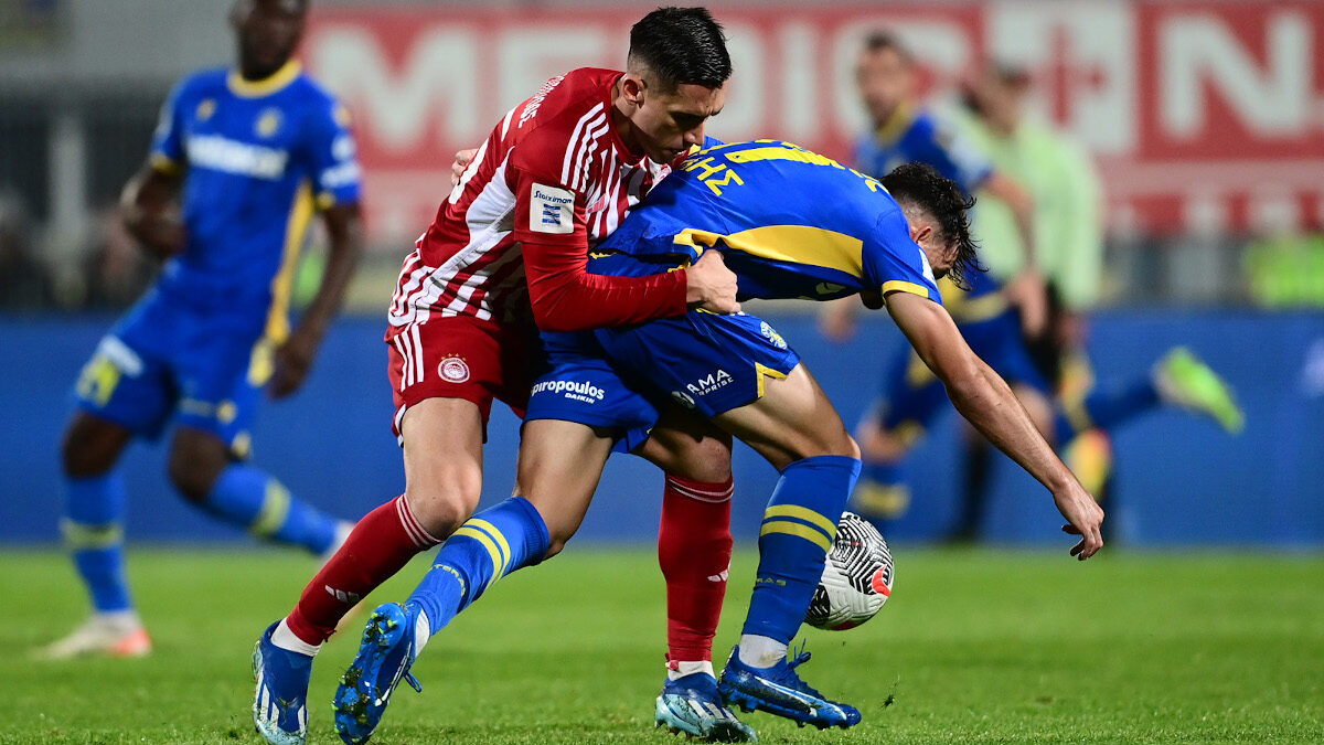 Super League: Ο Ολυμπιακός πήρε το διπλό στην Τρίπολη