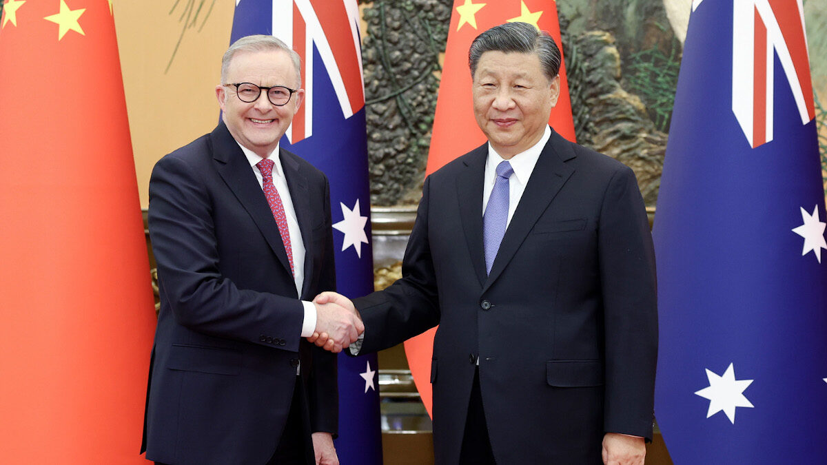 Κίνα: Επίσημη επίσκεψη ξεκίνησε ο πρωθυπουργός της Αυστραλίας Αντονι Αλμπανέζι