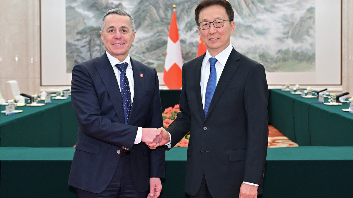 Από την συνάντηση του Ελβετού υπουργού Εξωτερικών με τον Κινέζο αντιπρόεδρο