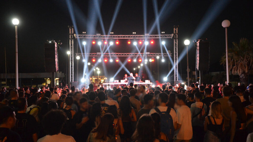 ΔΙεθνές Φεστιβάλ Πάτρας συναυλία μαθητών 