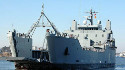 Το πλοίο «INS Nahshon»