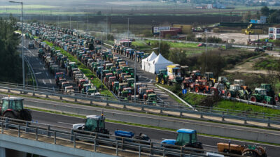 Οι περήφανοι αγρότες «έσπασαν τα μούτρα» της κυβέρνησης και των κομμάτων του ευρωμονόδρομου